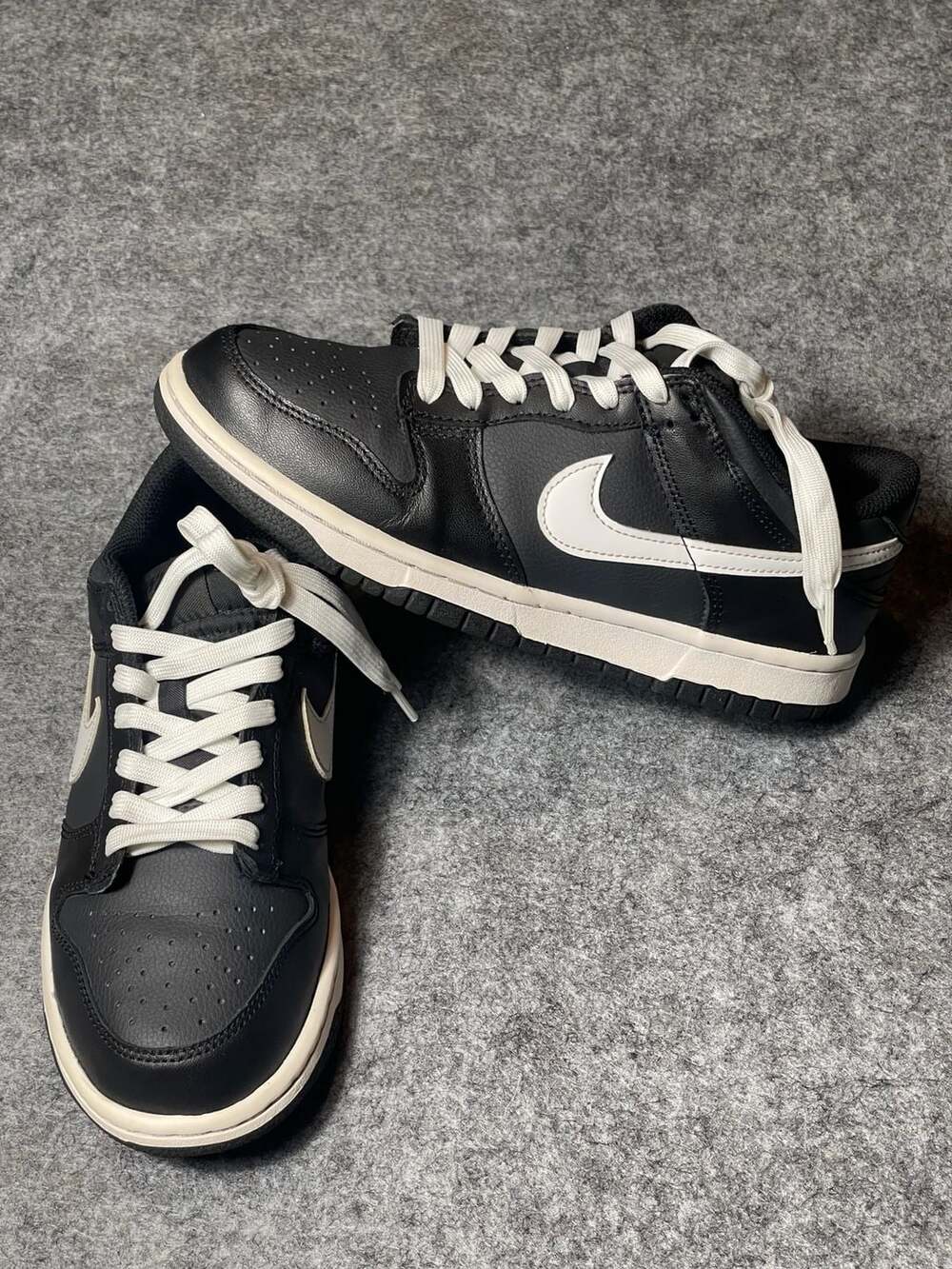 Nike Dunk Low Black White Panda Sneakers